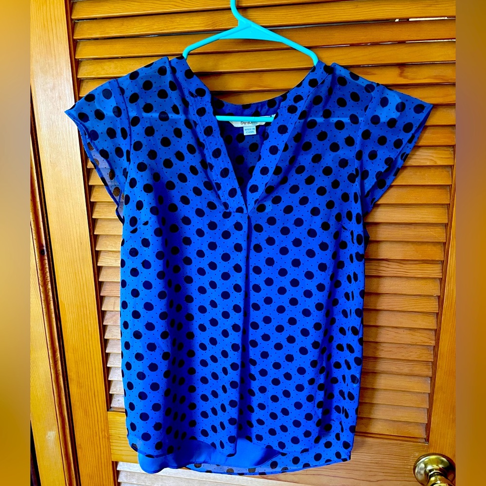 Boden blue polka dot dressy top size 4